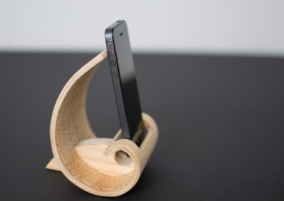 curve-wood-dock-iphone-troy-baverstock